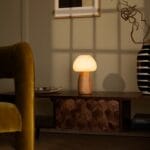 Lampă Ursuleț cu Lemn Natur | Reîncărcabilă, Fără Fir, Lumină Reglabilă