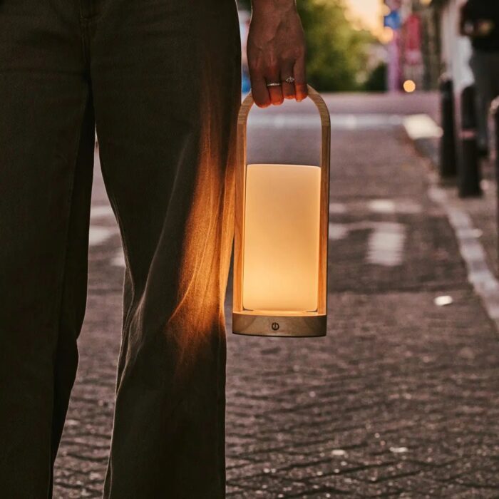 Lampă reîncărcabilă Evie din lemn, maro deschis - imagine 7