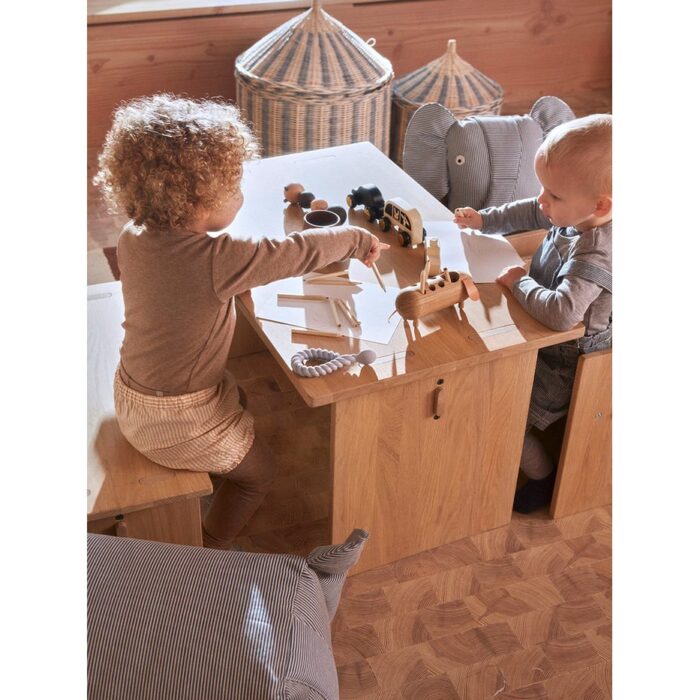 Suport de creioane Eddie - Cățelul din lemn de stejar - imagine 3