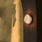 Aplică Lulu din Lemn Natural - Lampă Wireless Reîncărcabilă cu Lumină Reglabilă - imagine 3