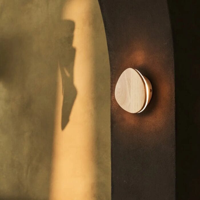 Aplică Lulu din Lemn Natural - Lampă Wireless Reîncărcabilă cu Lumină Reglabilă - imagine 3