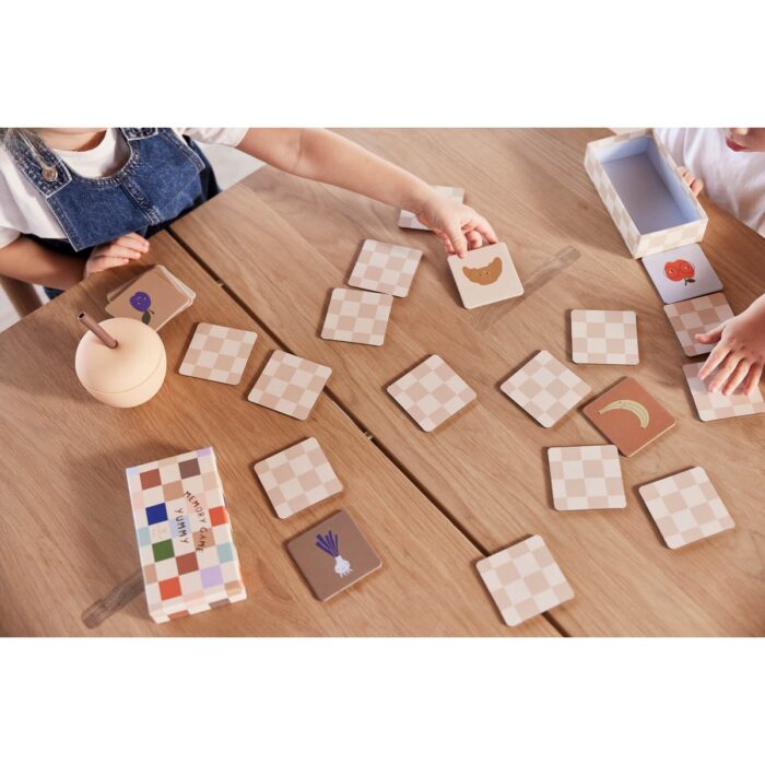 Cană Veselă în Formă de Măr pentru Copii - imagine 2